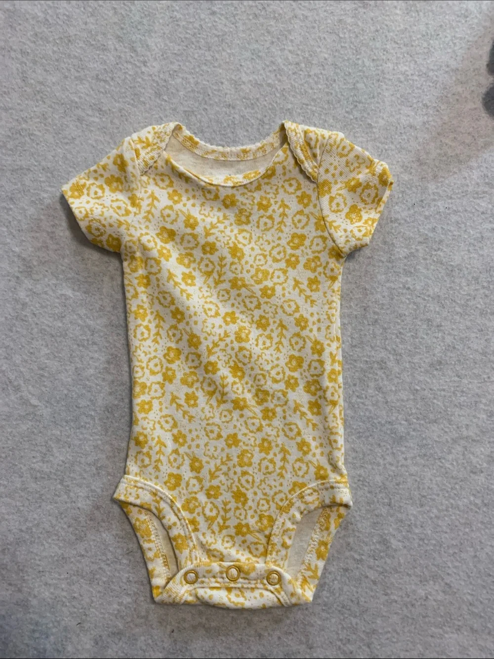 Mixed Colors newborn  Baby One-Piece Bundle - Assorted Patterns and Prints